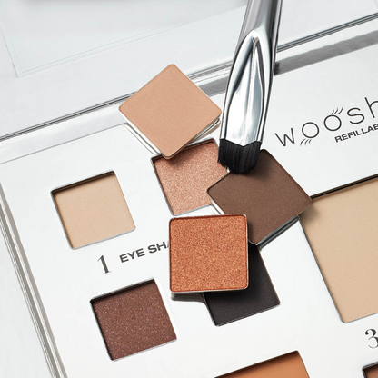 The Corner Brush Eye Stamper®